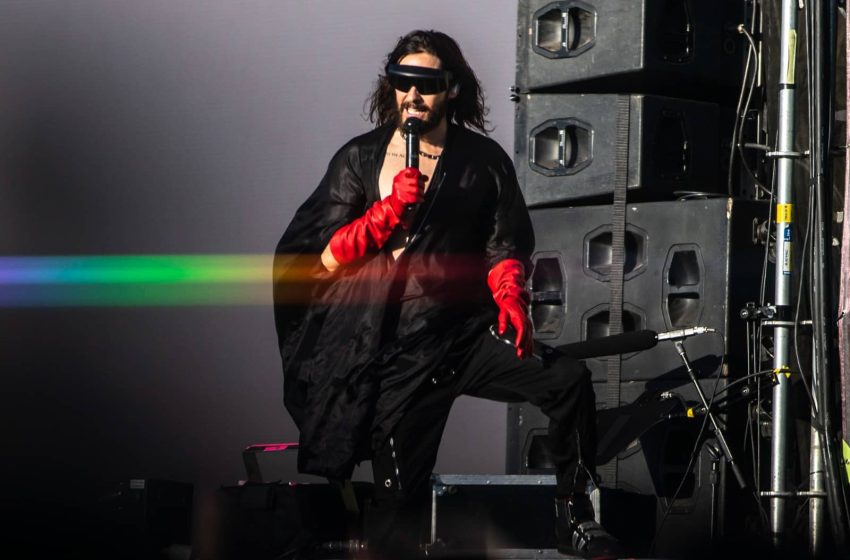  Thirty Seconds To Mars en Lollapalooza Chile 2024: parafernalia festivalera