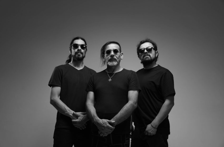  Tras sold out en su show del re lanzamiento de “Fotografías”, Tata Barahona anuncia su primera presentación en el Teatro Nescafé de las Artes
