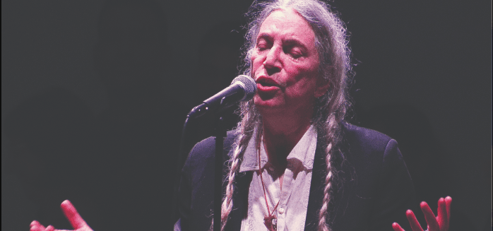  Patti Smith & SoundWalk Collective en el Teatro Coliseo: People have the power