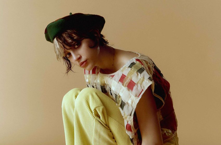  Pomme anuncia concierto debut en Chile