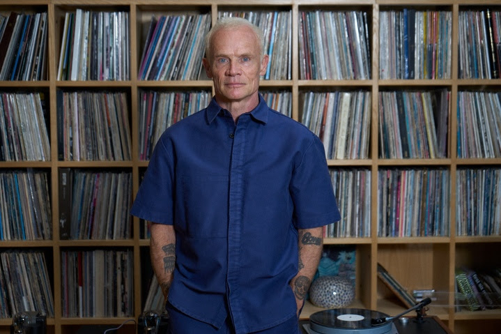  Flea estrena su disco solista «Honora»