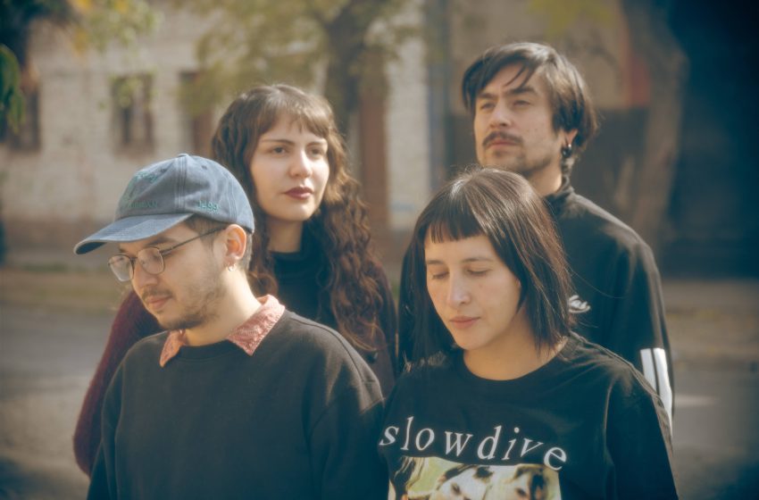  Buen Día Abril estrena su álbum debut